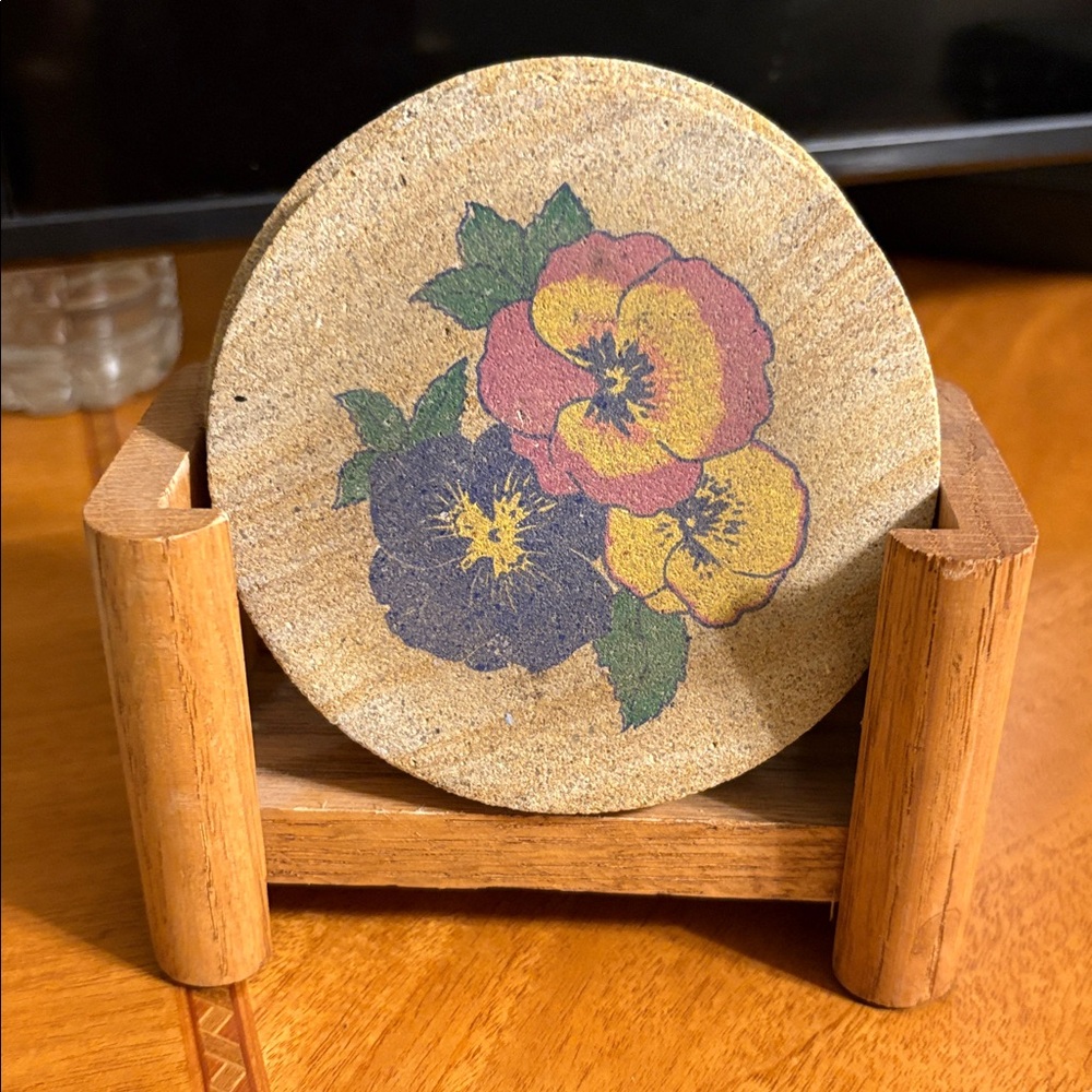 3 Vintage Coasters Pansy Absorbent
Natural Sandstone Cork Bottom Wood
Holder